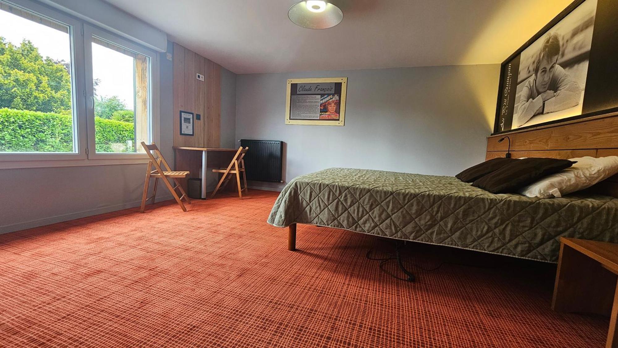 Au P'Tit Quinquin Hotell Céaux Eksteriør bilde